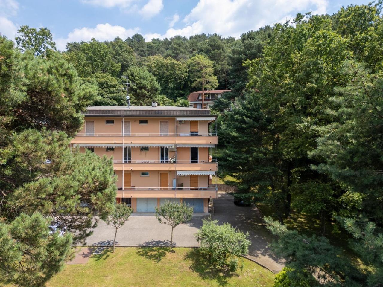 La Casa Di Giulia - Holiday Home Ranco Eksteriør bilde